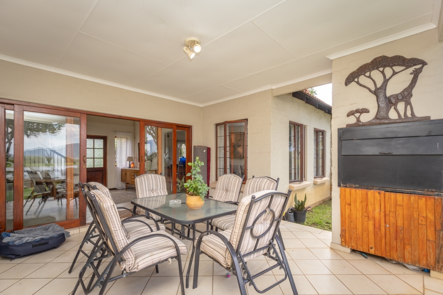 3 Bedroom Property for Sale in The Coves North West